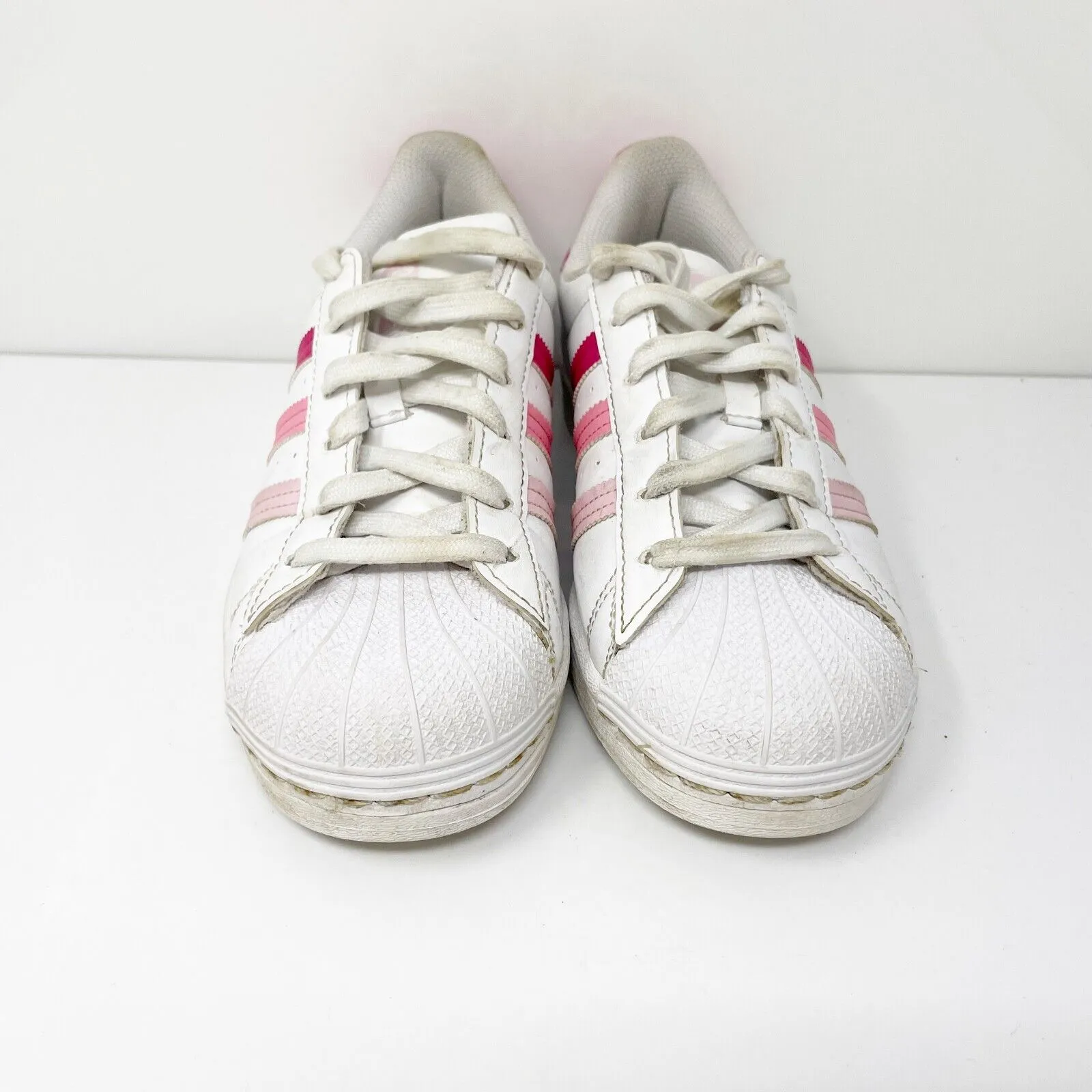 Adidas Boys Superstar GY9328 White Casual Shoes Sneakers Size 5.5