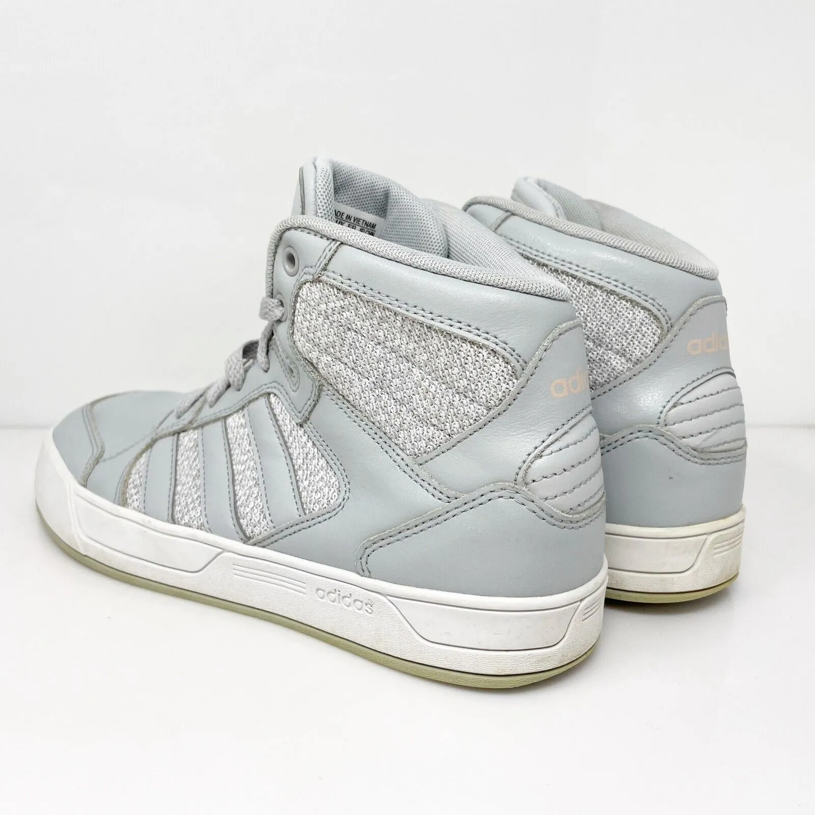 Adidas Womens Raleigh AW5411 Gray Basketball Shoes Sneakers Size 7.5