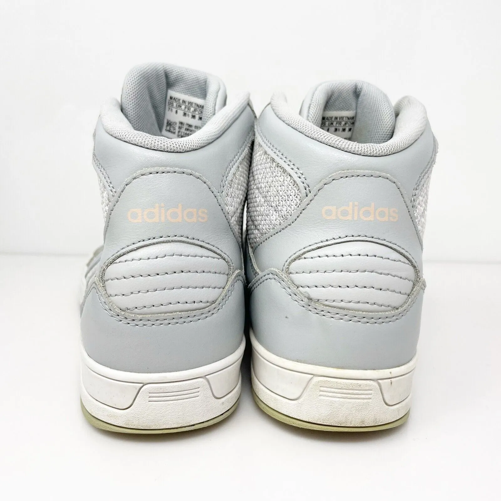 Adidas Womens Raleigh AW5411 Gray Basketball Shoes Sneakers Size 7.5