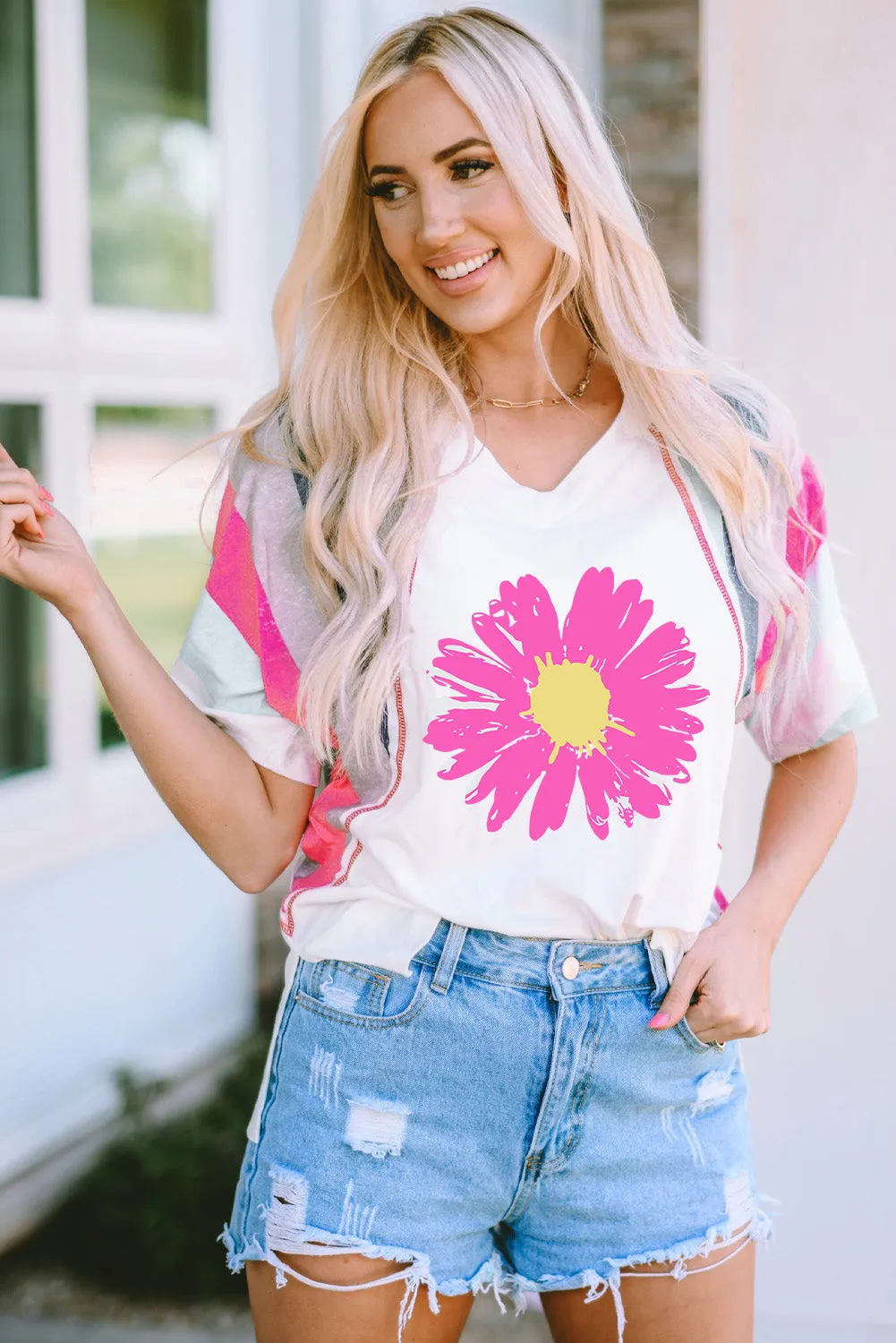 Daisy Days Tee