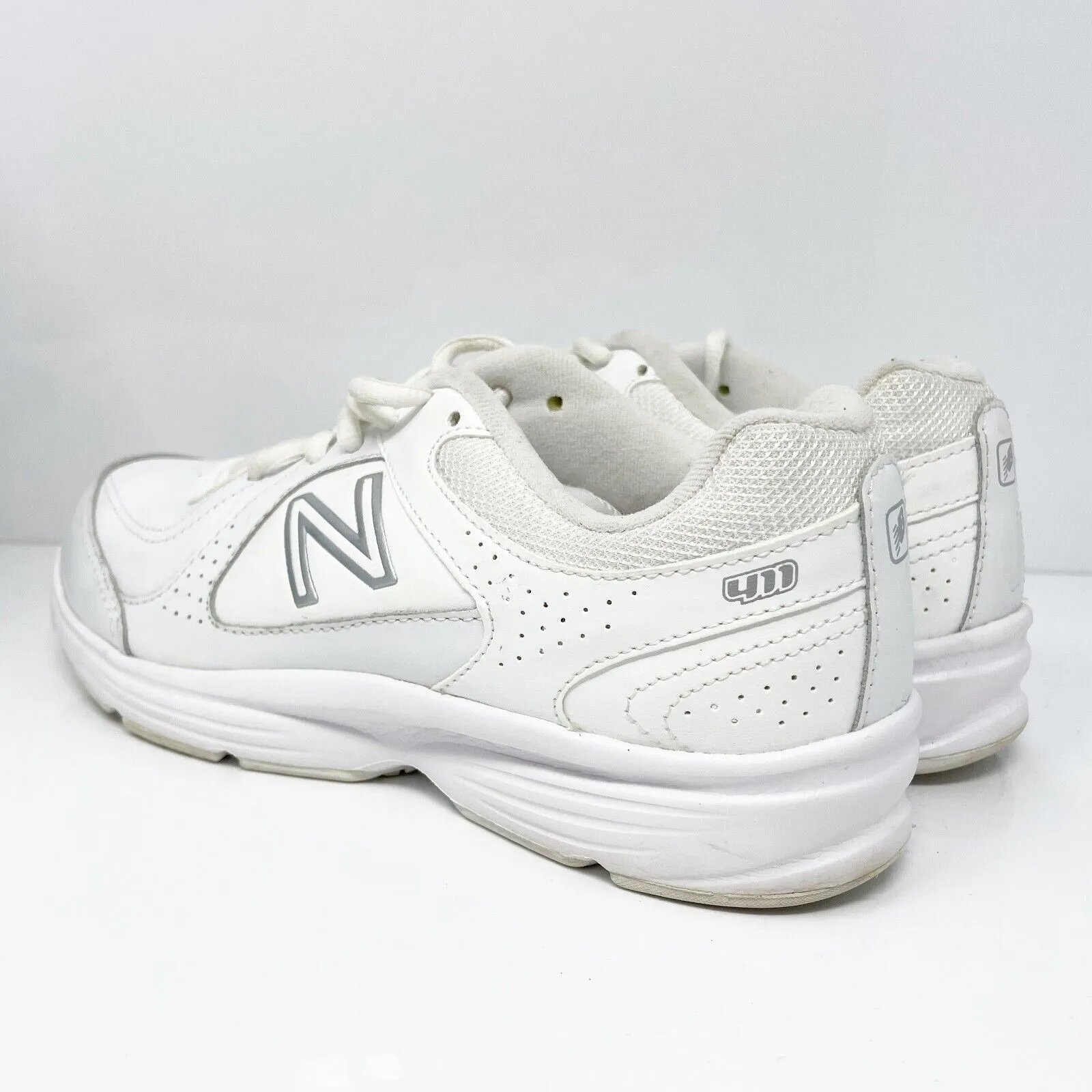 New Balance Womens 411 WW411WT White Casual Shoes Sneakers Size 6.5 D