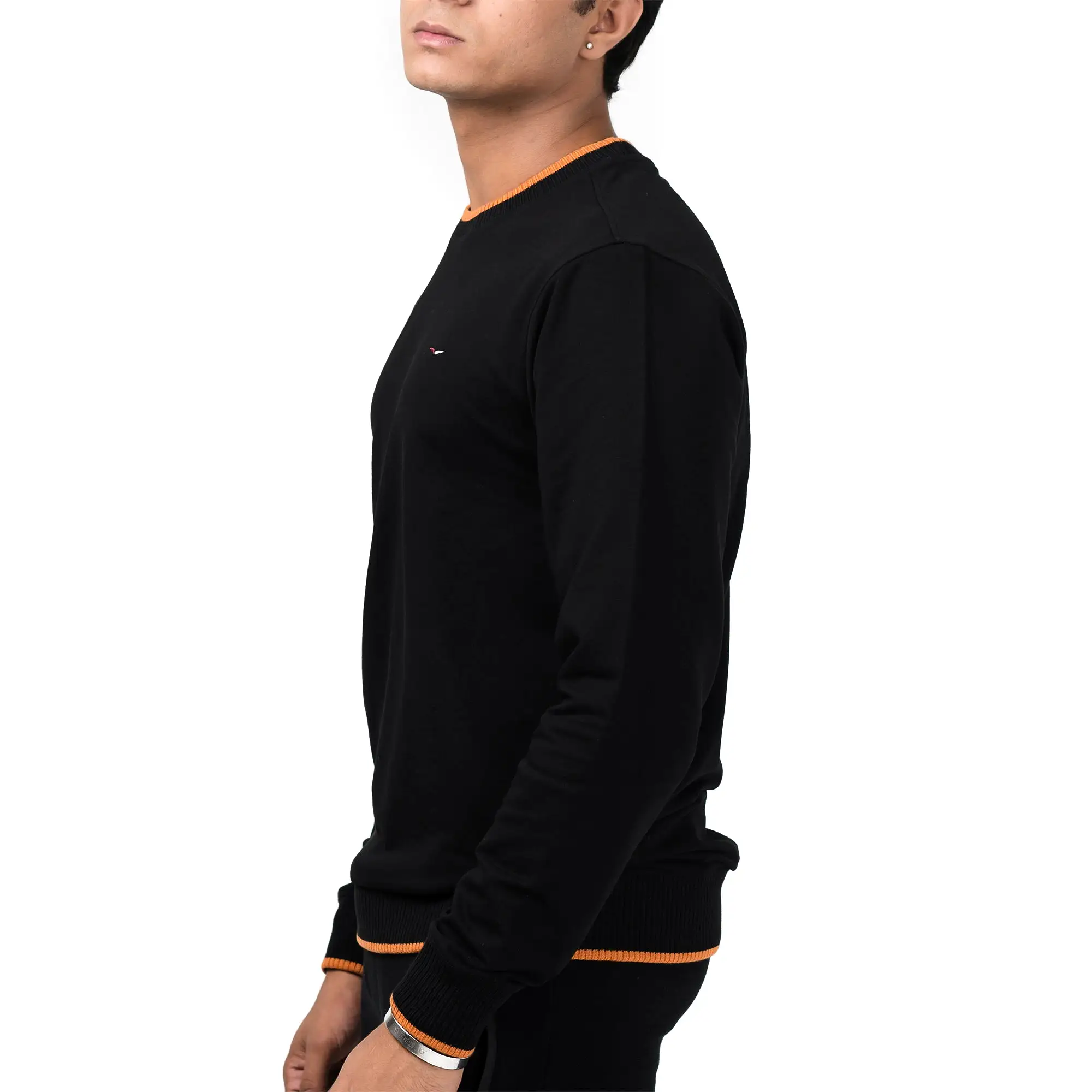 Pullover Sweatshirt-Black