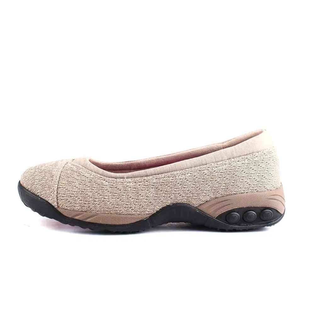 Riley Women's Ballet Flat Shoe