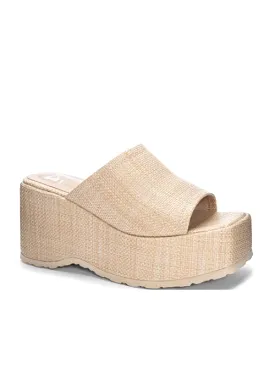 X CHINESE LAUNDRY Trighton Platform Sandal by Dirty